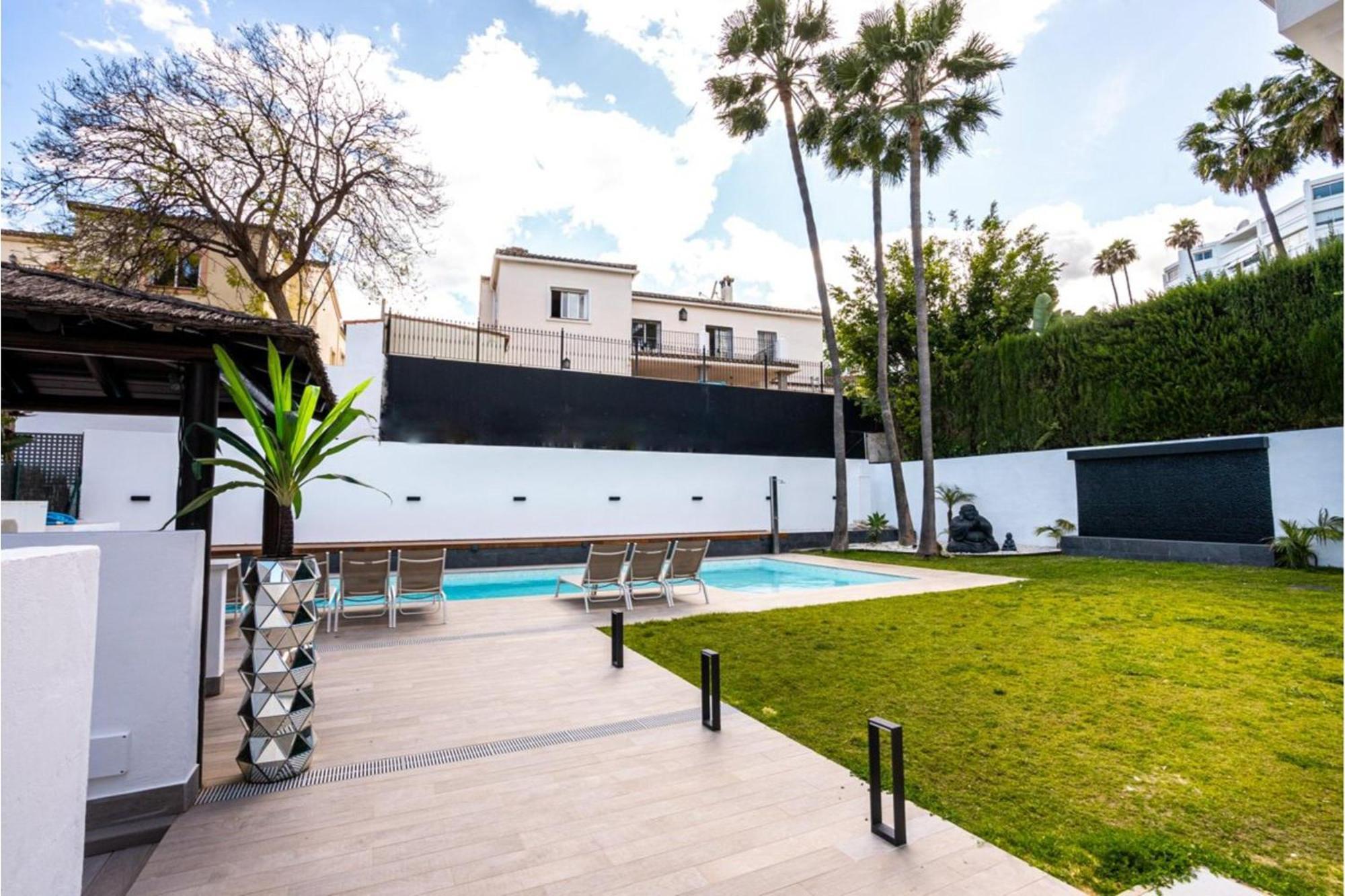Villa New Zacaluca Pool Sauna & Gym - Happy Rentals マルベーリャ エクステリア 写真