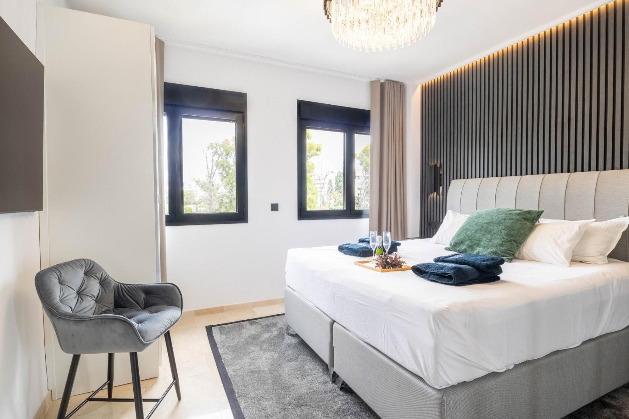 Villa New Zacaluca Pool Sauna & Gym - Happy Rentals マルベーリャ エクステリア 写真