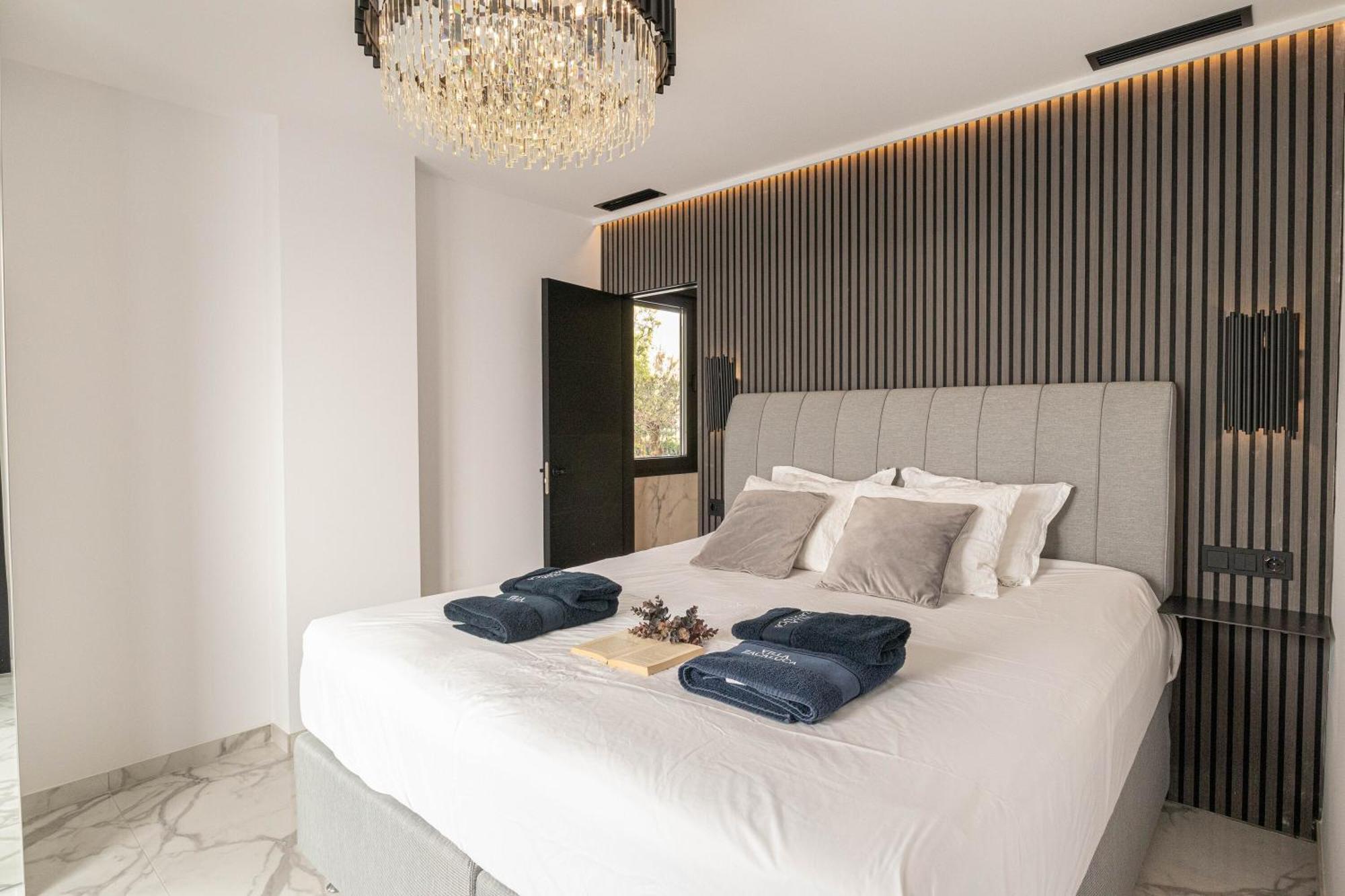 Villa New Zacaluca Pool Sauna & Gym - Happy Rentals マルベーリャ エクステリア 写真