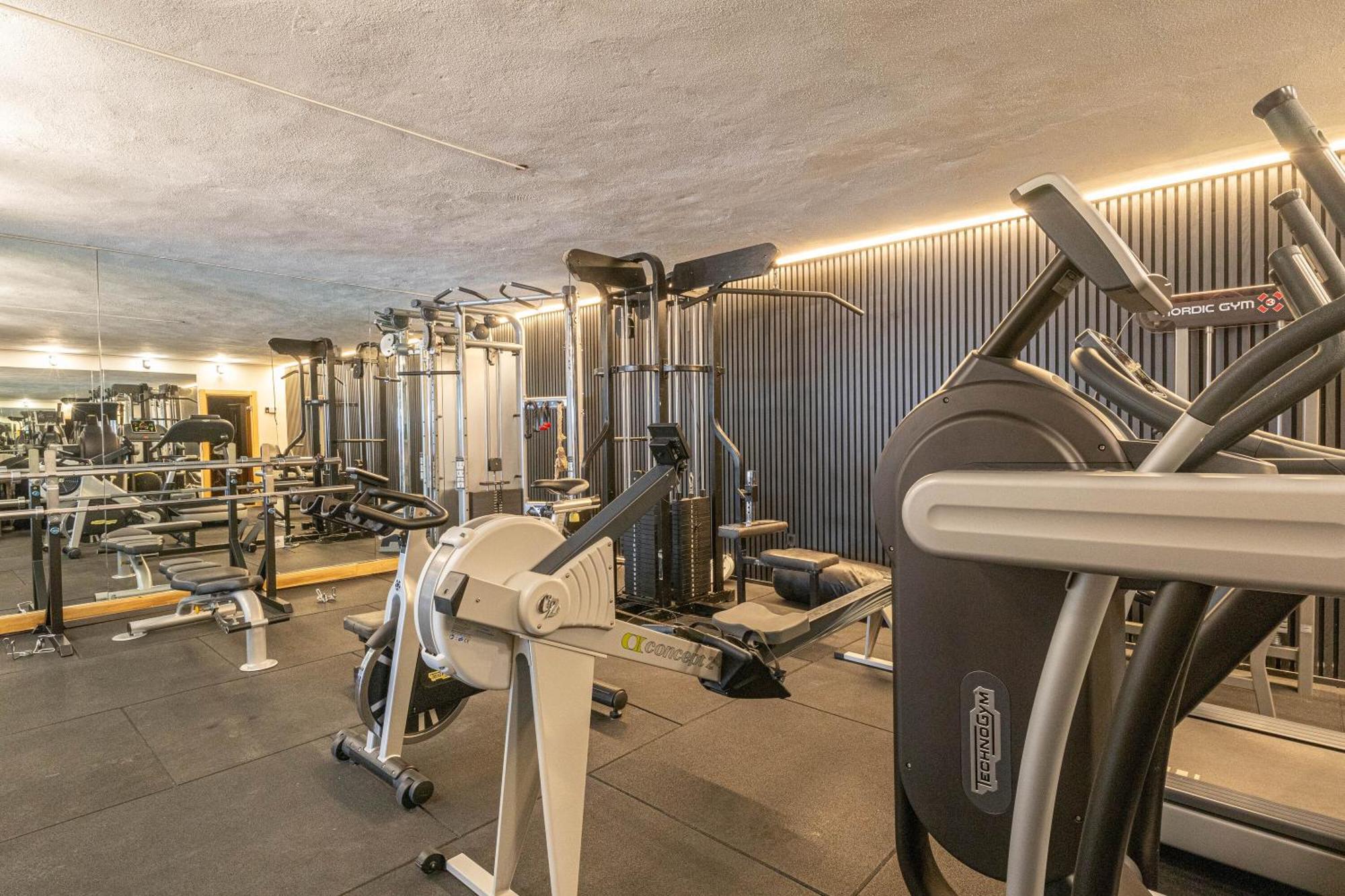 Villa New Zacaluca Pool Sauna & Gym - Happy Rentals マルベーリャ エクステリア 写真